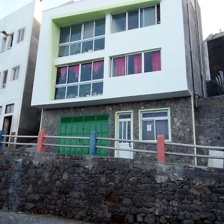 Ribeira GrandeSantos Medinaアパートメント エクステリア 写真